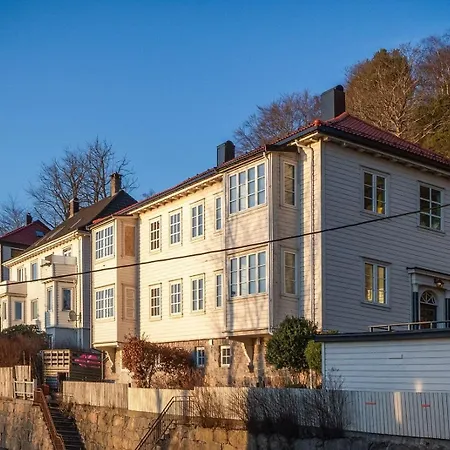 U0mb2b - 2br Munkebotn Daire
